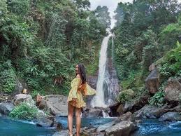 Air terjun sekumpul