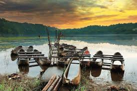 Danau Tamblingan